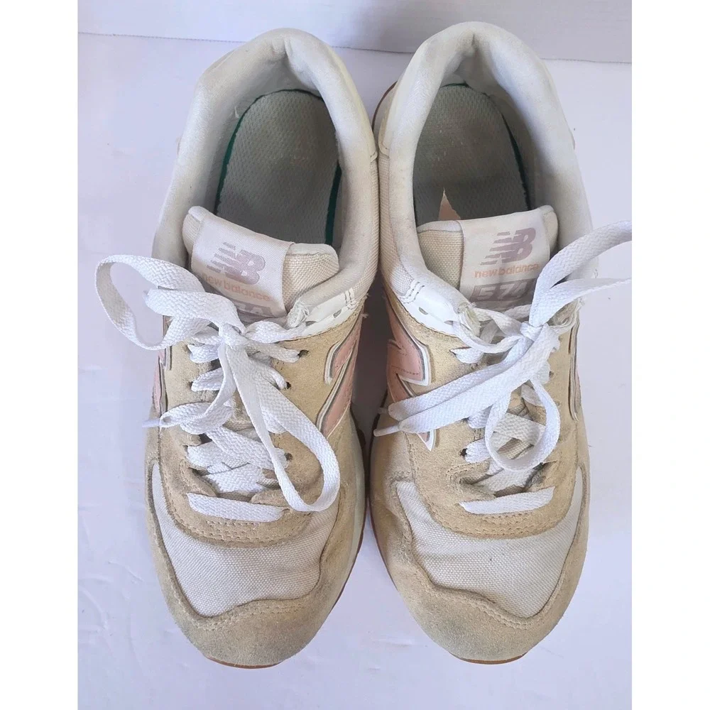 New Balance 574 Tan Cream Pink Suede Mesh Sneakers SZ 8 Mild Discolor on Suede